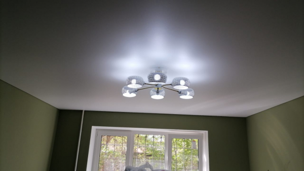 Бесщелевые натяжные потолки в Перми