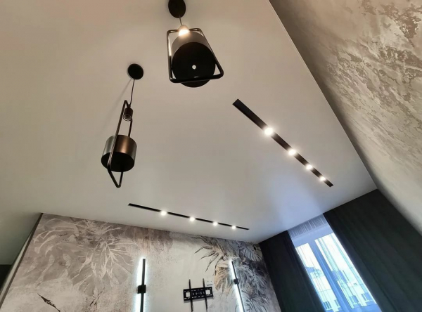 Бесщелевые натяжные потолки в Перми